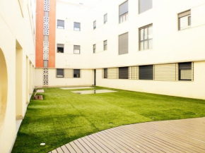 Отель Apartamentos Nazareno  Севилья